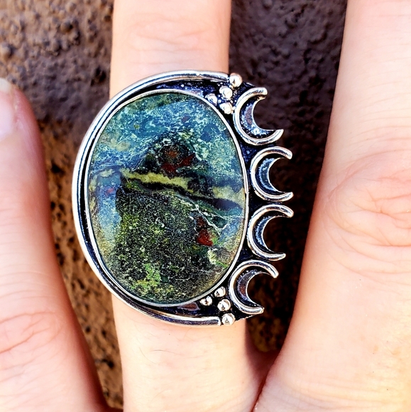 New Dragon Blood Jasper Moon Goddess 925 Silver Ring. - Picture 12 of 16